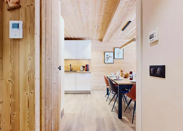 Localisation Et Vue Spectaculaire La Plagne